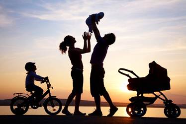 : D:\ \ac-dc\ \happy-family-silhouette-.jpg